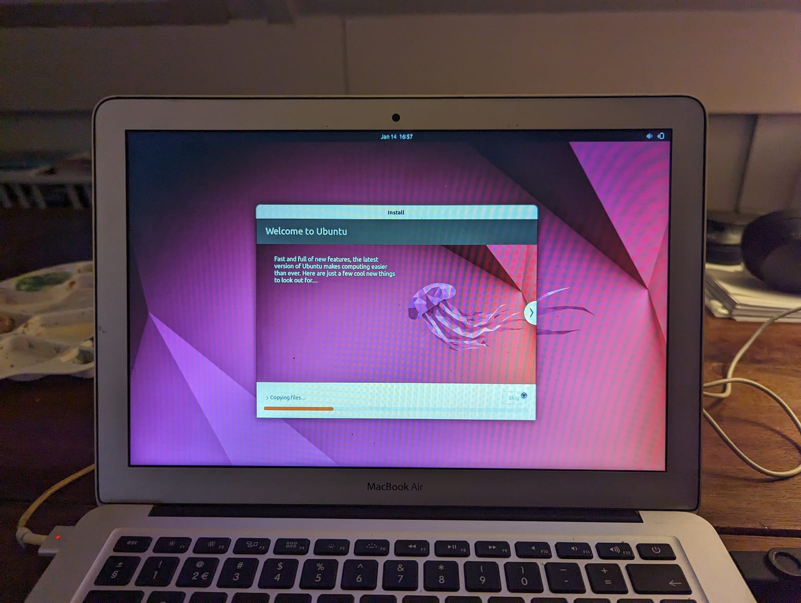 Ubuntu op een MacBook Air uit begin 2014
