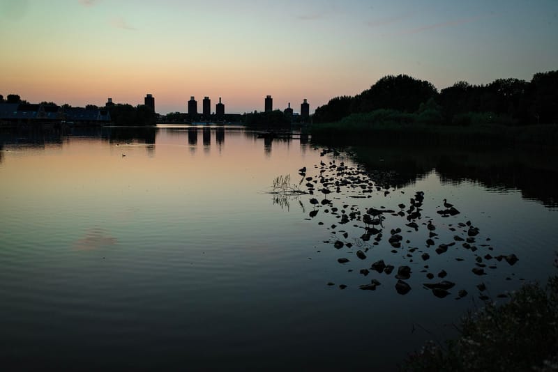 Ypenburg met ondergaande zon